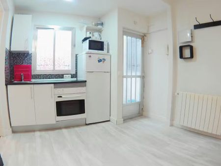 Calle de Carlos Fuentes, Madrid, Community of Madrid 28047 - Photo 4