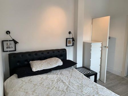 Westgate Street, Cardiff - Photo 2