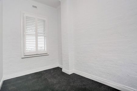 WHEN LOCATION COUNTS - Photo 4