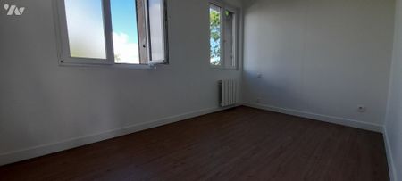 Appartement au 1er étage - Photo 2