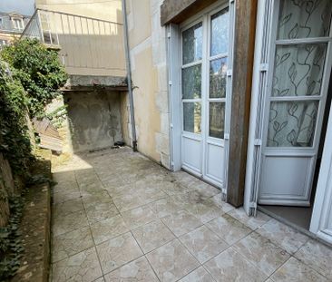 Location Appartement 3 pièces 80m² - Photo 4