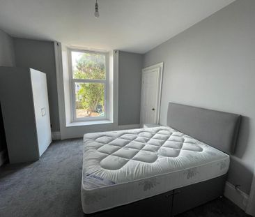 3 bedroom house share to rent - Photo 4