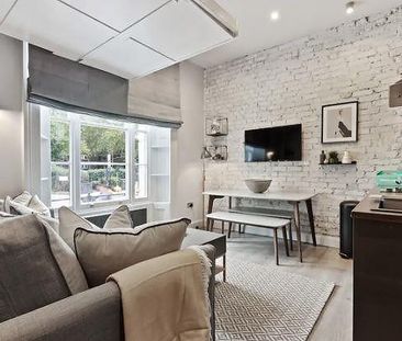 Studio to rent - Photo 2