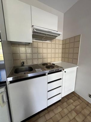 Location Appartement 1 pièce 34m² MONT ST AIGNAN 76130 - Photo 1