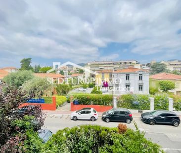 LOCATION MEUBLEE 3 pièces terrasse balcon NICE Cimiez - Photo 3