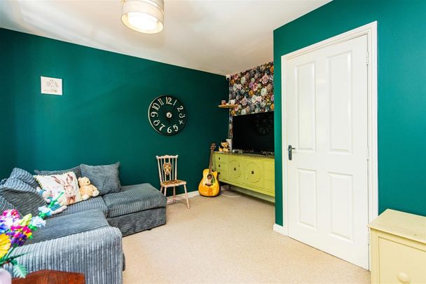 3 bed House - Townhouse To Let - Photo 1