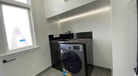 City Centre - Five Bedrooms - Photo 4