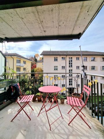 "Wunderschöne Wohnung mit 2 Balkons - Nähe Bahnhof Wiedikon" - Foto 4