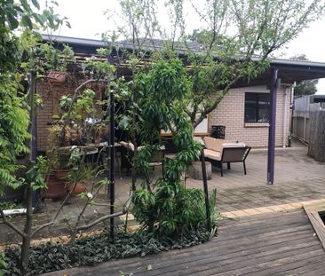 Renown Park - Photo 6