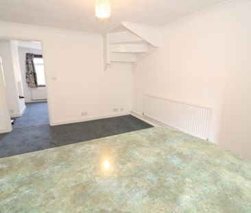 Middle Street Brockham, Betchworth - 2 bedrooms Property for lettin... - Photo 1