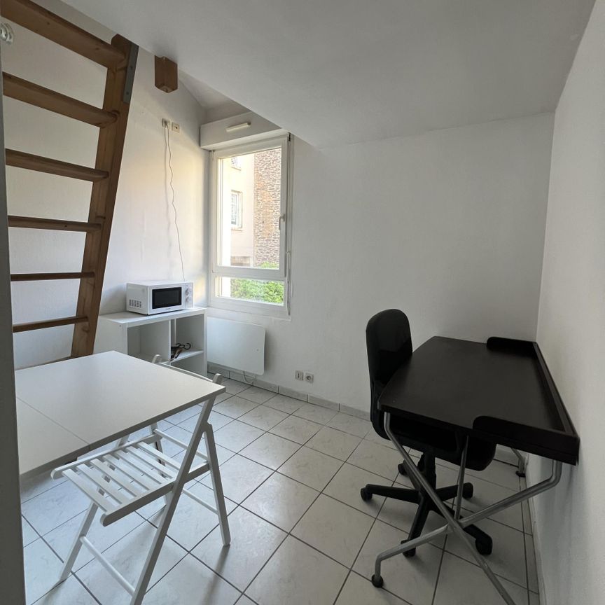 Location Appartement RENNES / Quartier CENTRE - Photo 1