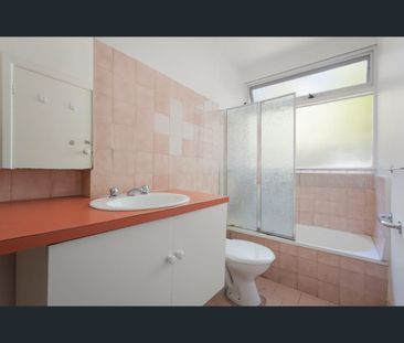 3/61-63 Pakington Street, St Kilda, Vic 3182 - Photo 2