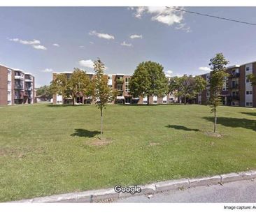 2 CH - 1 SDB - Québec - $1,050 /mo - Photo 1
