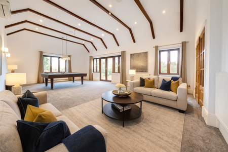 5 bedroom detached house to rent - Photo 2