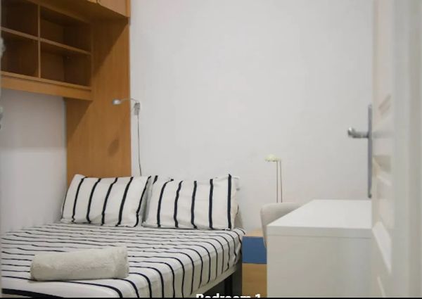 Carrer de Provença, Barcelona, Catalonia 08025