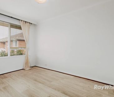 3Bedrooms, 1Bathrooms - Photo 5