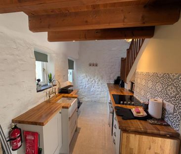 1 bedroom barn conversion to rent - Photo 3
