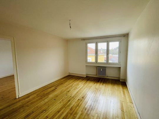 : Appartement 54.79 m² à ST ETIENNE - Photo 1