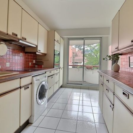 T4 refait à neuf dans Résidence dans parc, garage double - Photo 3