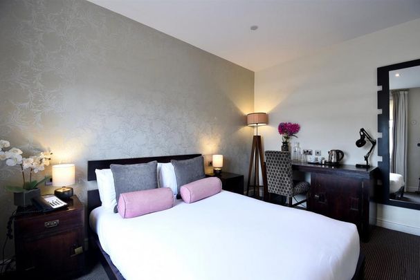 1 bedroom in a house share to rent - Photo 1