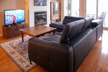 Rue Principale O., J1X 3B8, Magog - Photo 3