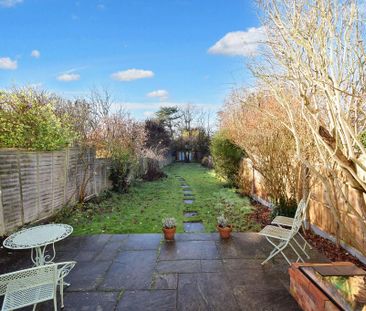 2 bedroom semi-detached house to rent - Photo 6