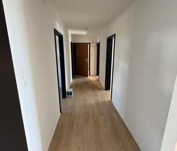 Appartement tout rénové avec vue dégagée et balcon au 2ème et 3ème ... - Foto 2