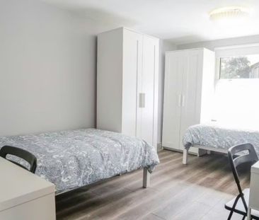 Royal Canal Terrace, Dublin - Photo 4