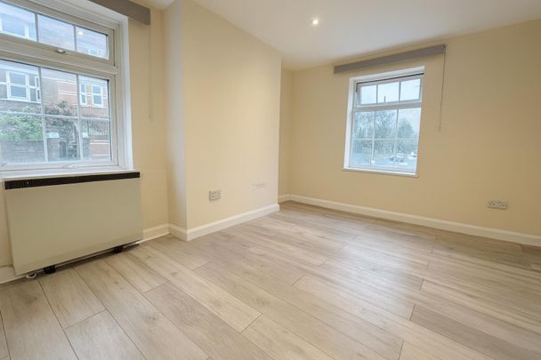 1 Bedroom Flat To Let - HP12 - Photo 1