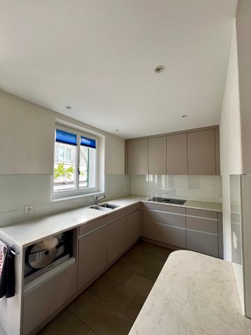 8.5-Zimmer-Maisonettewohnung mit Altbaucharme, grosser Terrasse und Garten in Hausen am Albis - Photo 4