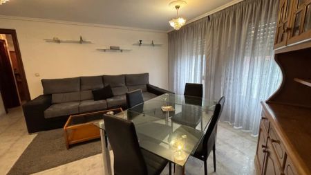 Piso de alquiler en Esteiro - Photo 2