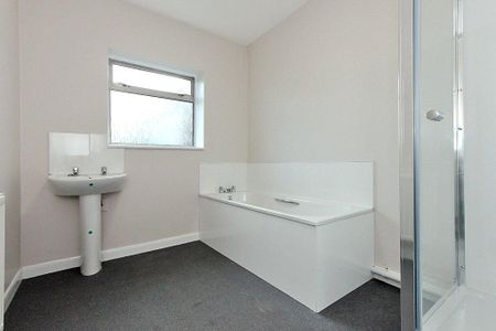 2 bedroom bungalow to rent - Photo 5