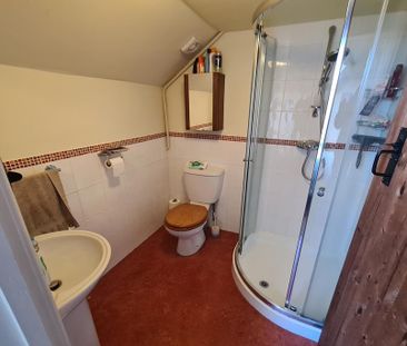 1 bedroom barn conversion to rent - Photo 4