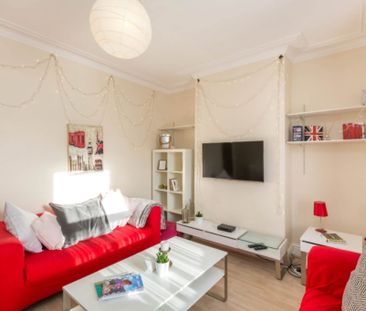 5 Bed - 2 Thomas Street, Woodhouse, - LS6 2JS - Student - Photo 5