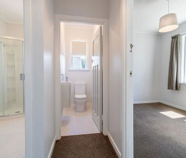 Newly renovated 4 bedroom - available 20th of Jan - Photo 6