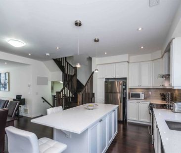 For Lease - 34 Frederick Tisdale Drive Unit# Master Bedroom, Toront... - Photo 2