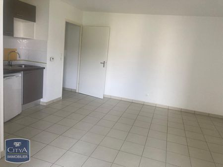 Location Appartement 2 pièces 43m² MONTRABE 31850 - Photo 2