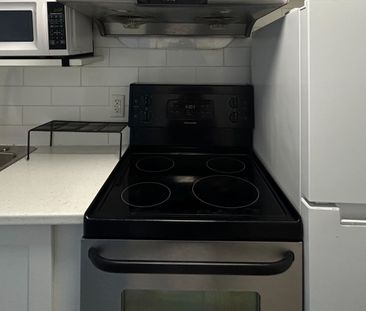 For Lease - 66 Stonehill Cres Crescent Unit# One Bedroom 2nd Floor,... - Photo 3