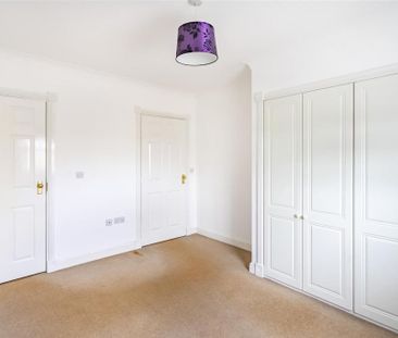 2 bedroom property to rent - Photo 1