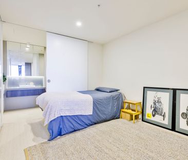 Spacious 1 Bedroom apartment - Photo 5