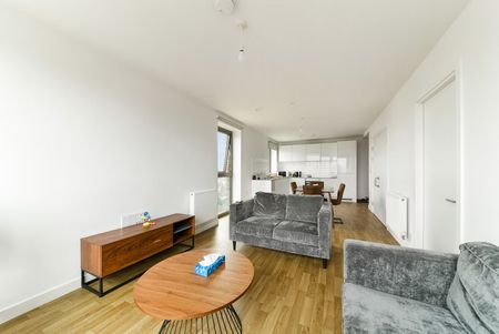 2 bedroom apartment - Photo 2