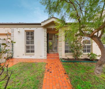 2/10 Cooloongatta Road, Camberwell - Photo 6