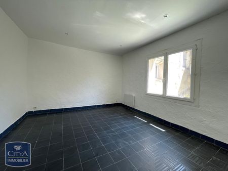 Location Appartement 2 pièces 37m² CARPENTRAS 84200 - Photo 2