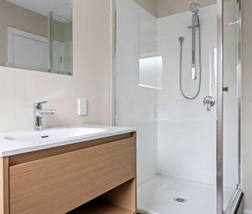 Freshly Renovated, Modern Two-Bedroom Unit - Handy Location - Photo 6