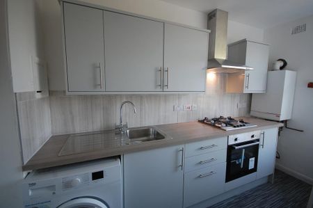 1 bedroom flat to rent - Photo 5