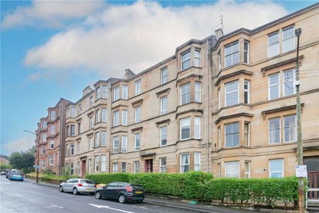 Flat 2/1, 77 Oban Drive - Photo 3