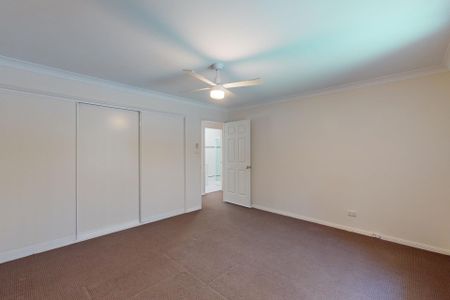 2/15 Kalinda Close, Lambton NSW 2299 - Photo 4