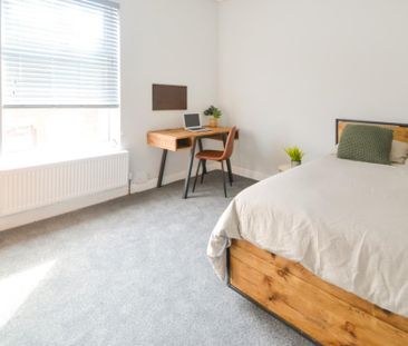 3 bedroom terraced house to rent - Photo 3