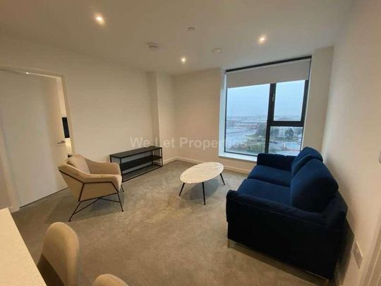 Wharf End, Salford Quays, M17 - Photo 1