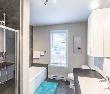 7882B Boul.Wilfrid-Hamel - Photo 1